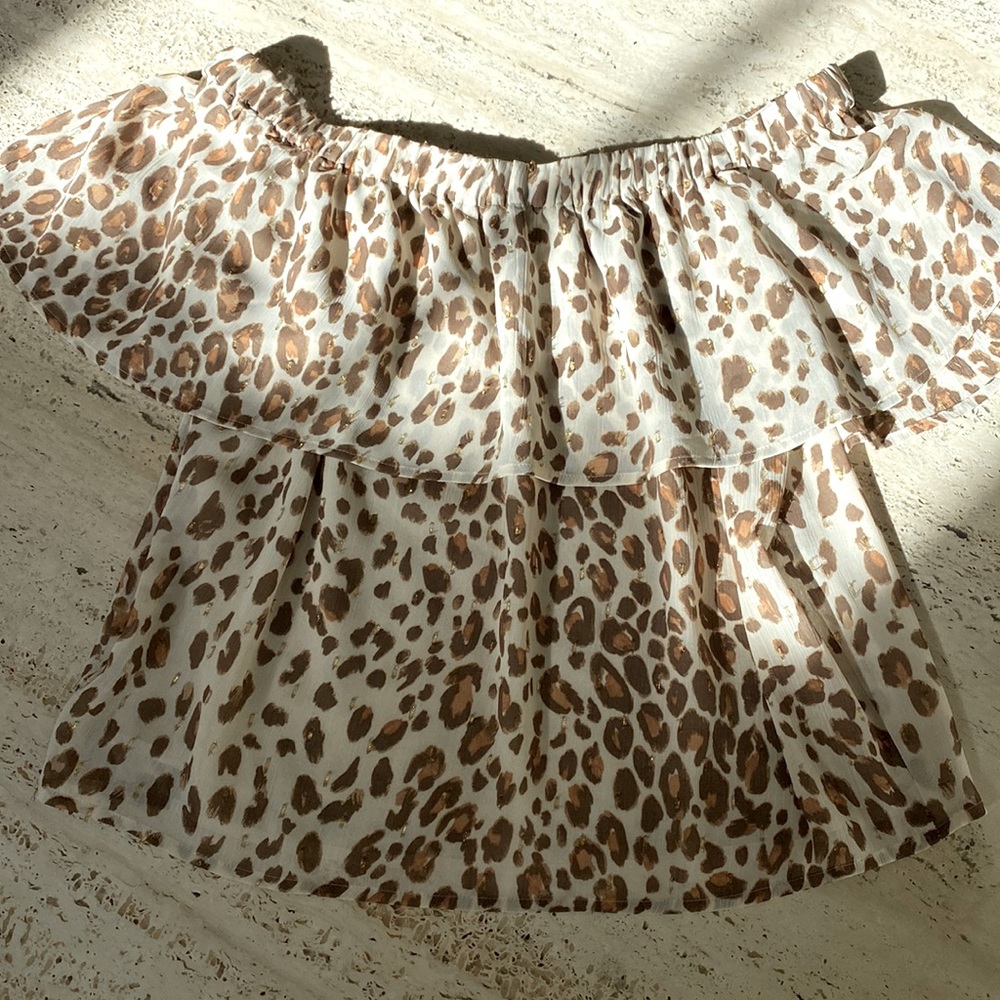 Express blouse.